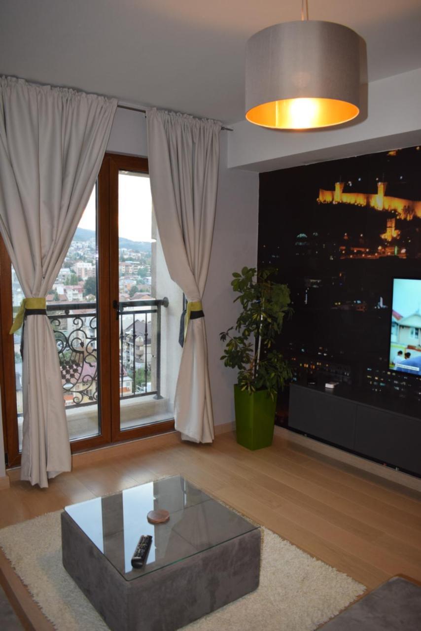 Gabriela & Marjan Luxury Self Check-In Flatiron Apartment Skopje Exterior photo