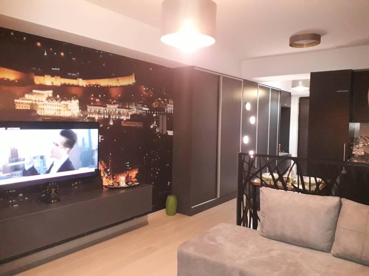 Gabriela & Marjan Luxury Self Check-In Flatiron Apartment Skopje Exterior photo