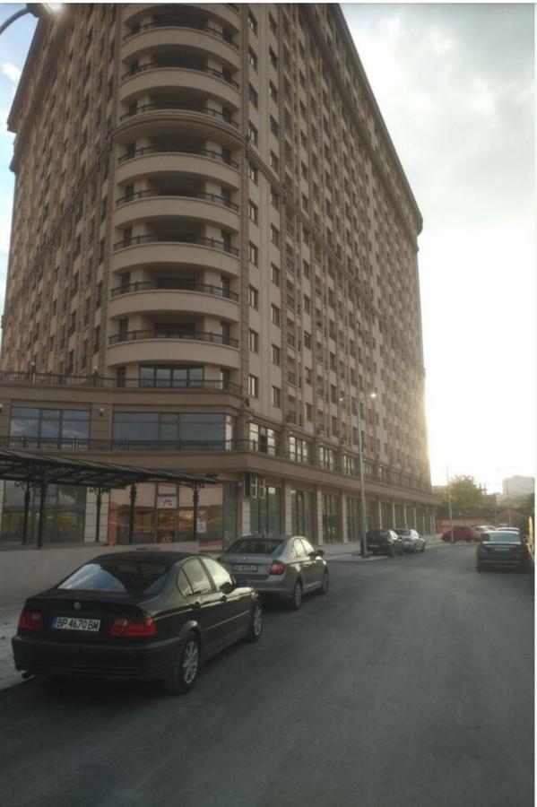 Gabriela & Marjan Luxury Self Check-In Flatiron Apartment Skopje Exterior photo
